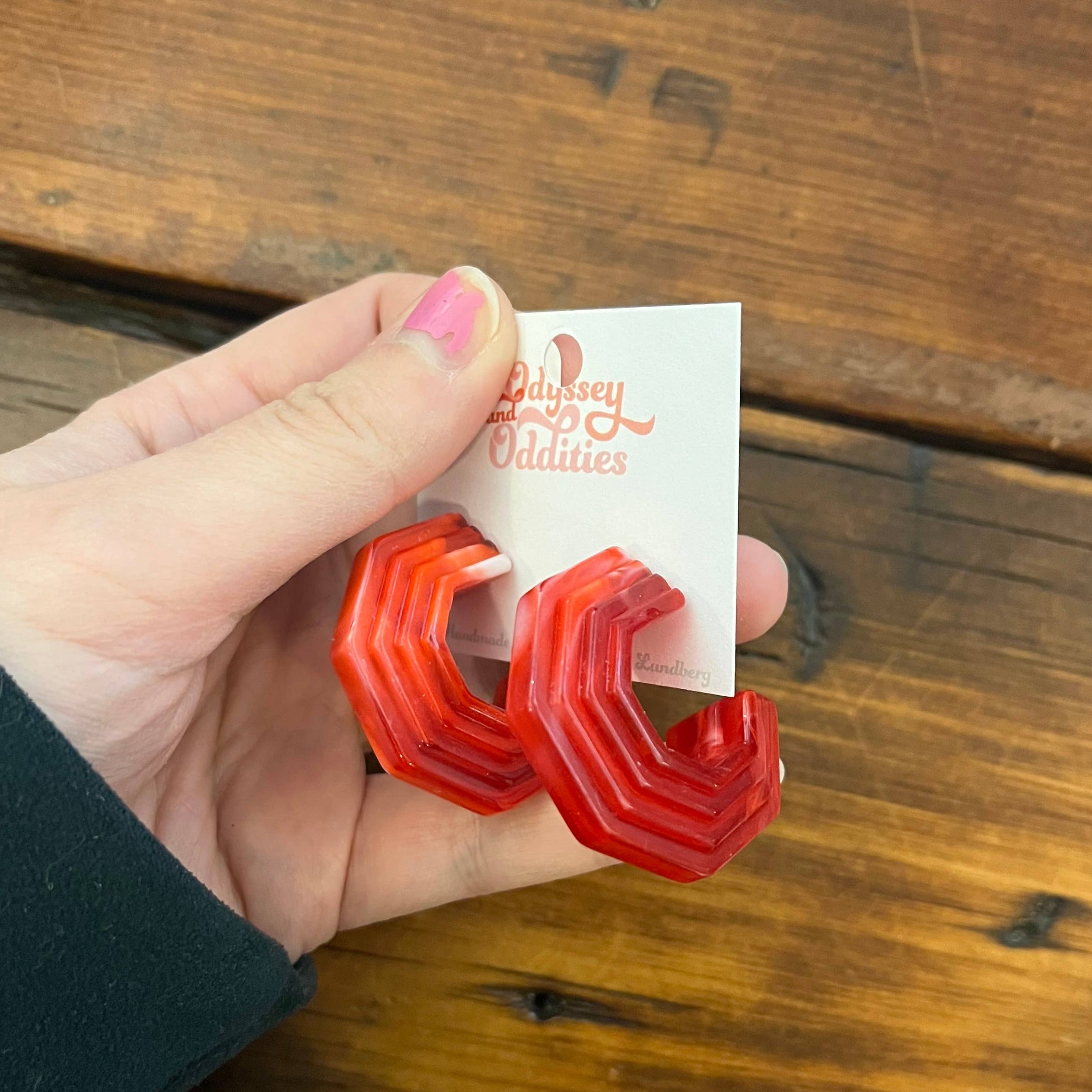 Vintage Lucite Hoops : Red