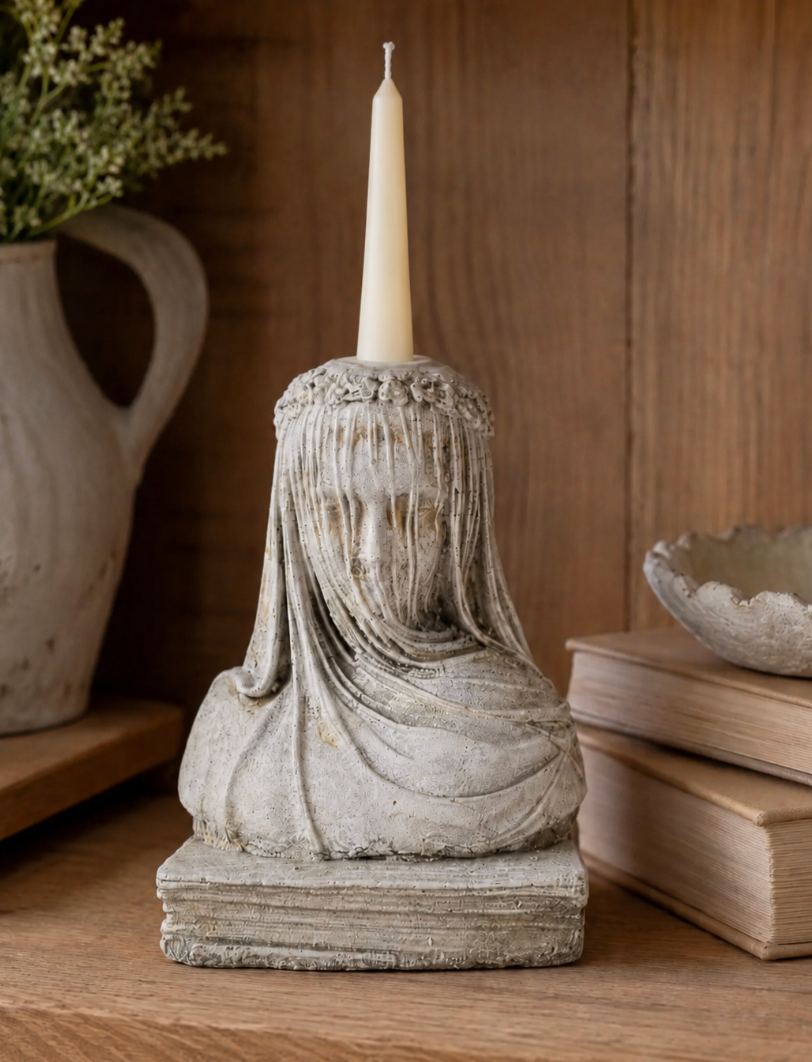 Concrete Small Veiled Lady Pot