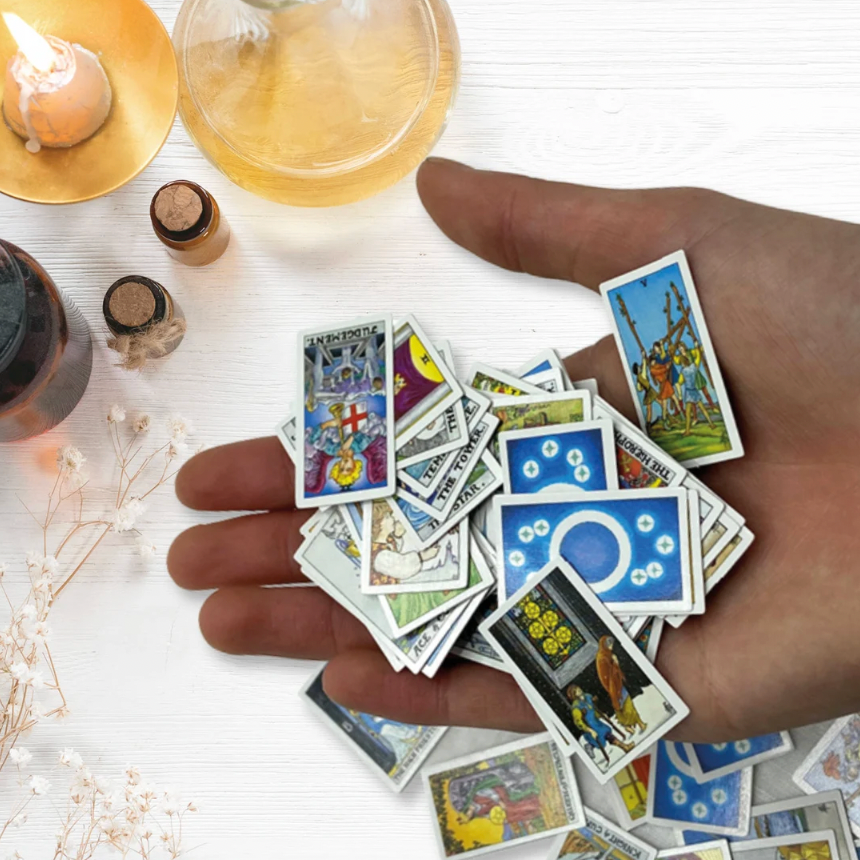 Tiny Universal Waite Tarot